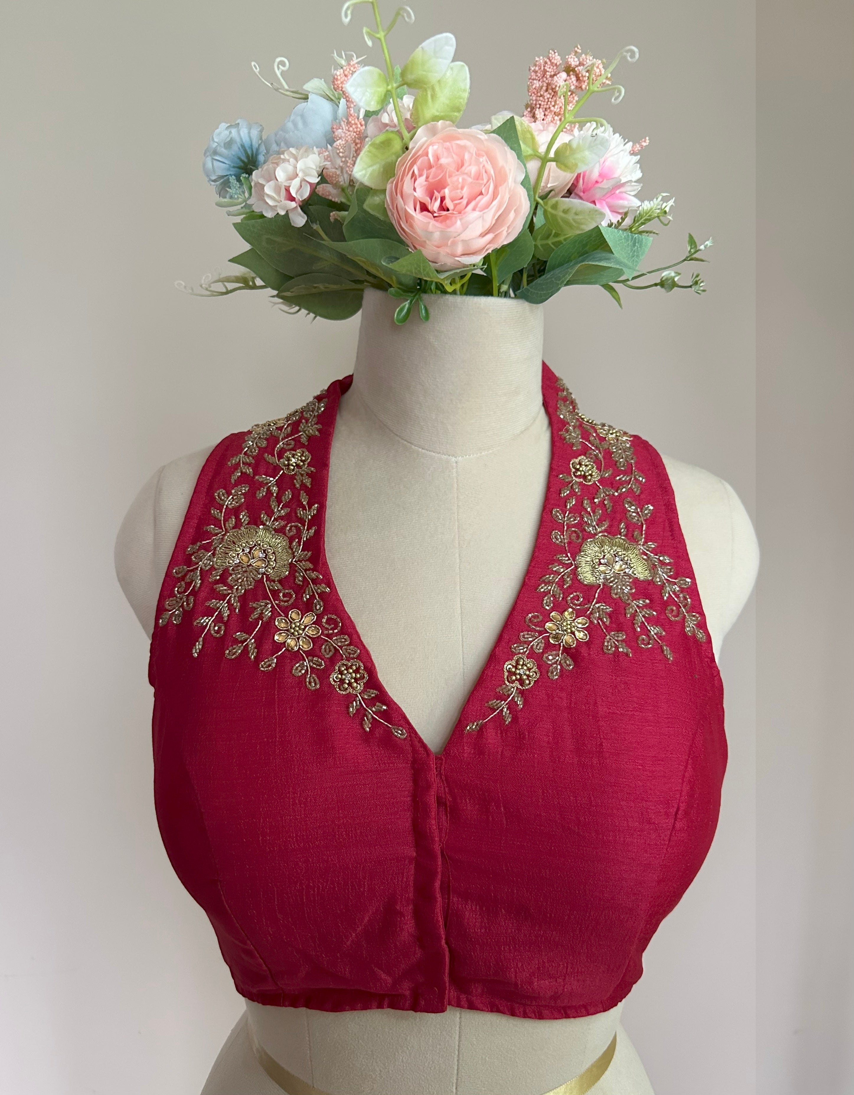 ZAREEN: VICHITHRA SILK, AARI WORKED COLLAR SLEEVELESS BLOUSE