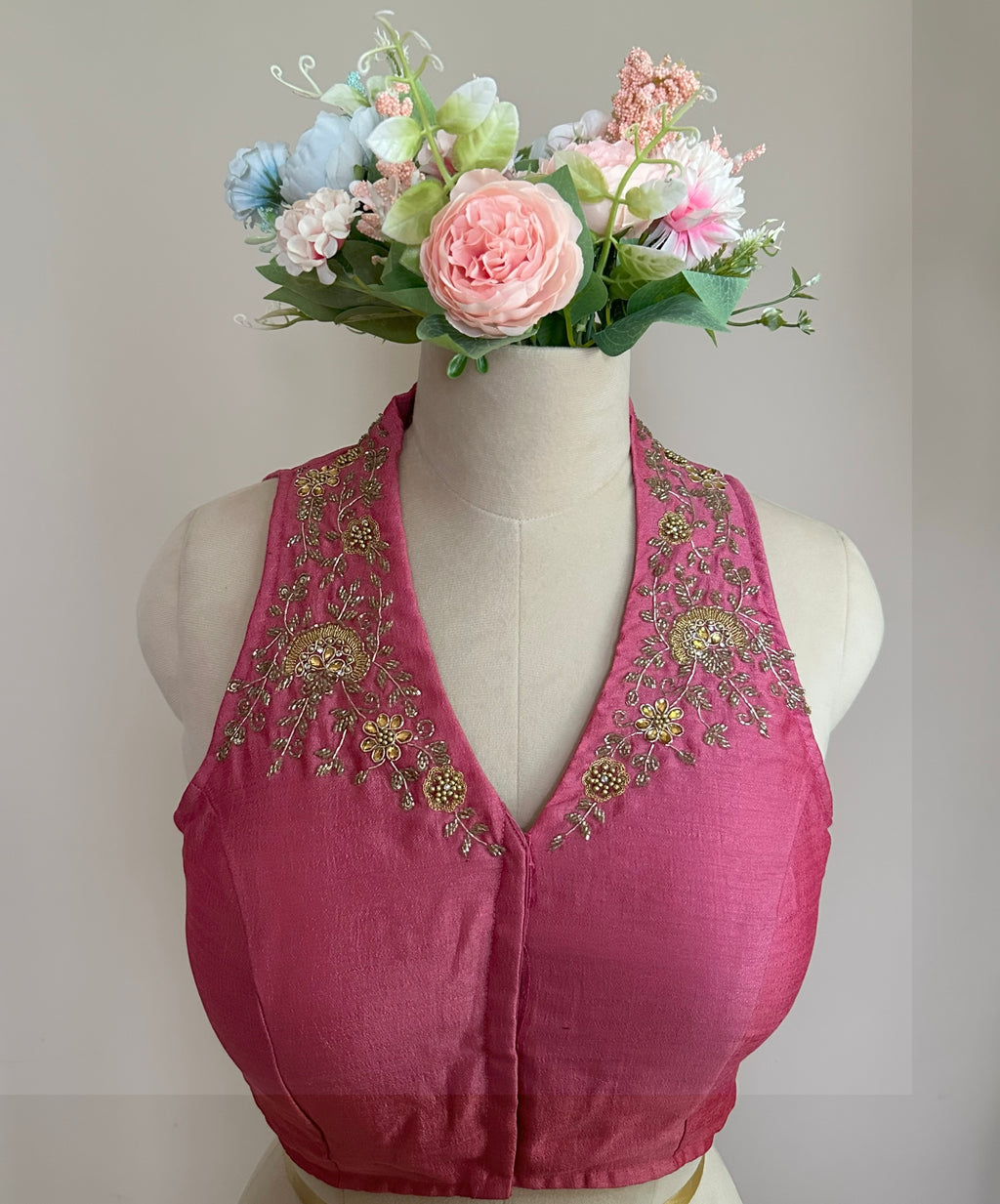 ZAREEN: VICHITHRA SILK, AARI WORKED COLLAR SLEEVELESS BLOUSE